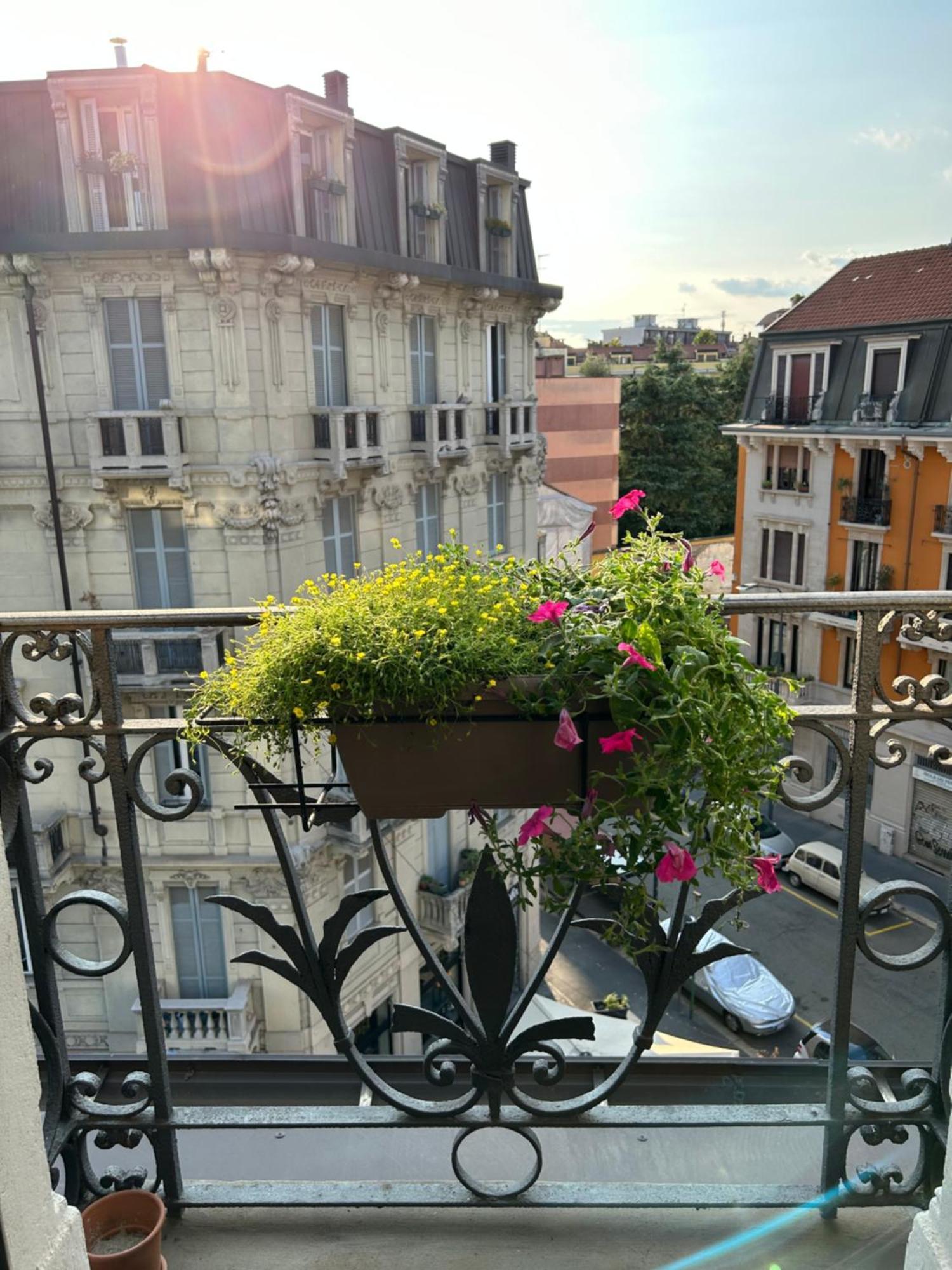 Easy Isola, For An Easy Stay Milan Exterior photo